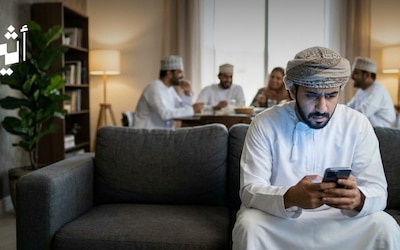 الخوف من فوات الأحداث: ماذا تفعل المنصات الرقمية بصحتنا النفسية؟