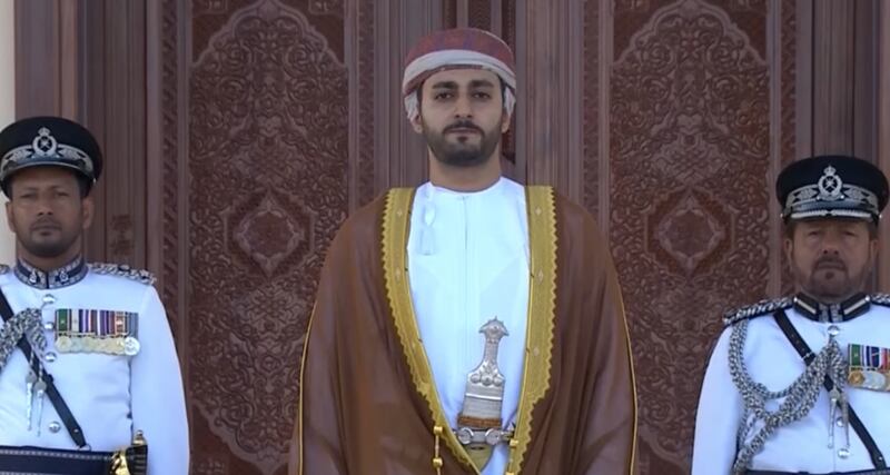 بالفيديو: سمو السيد ذي يزن يرعى احتفال شرطة عُمان السلطانية بيومها السنوي