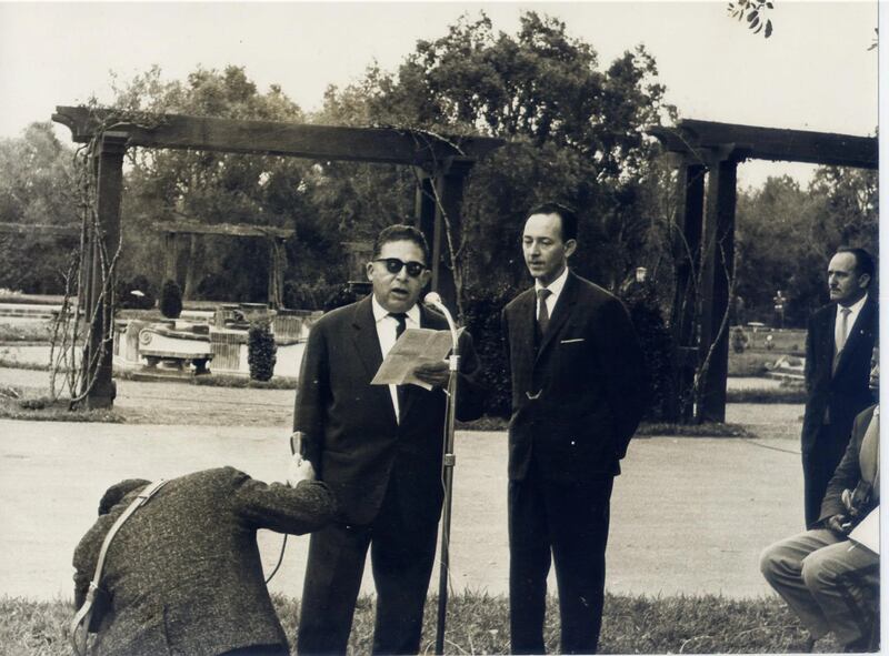 قامات مضيئة عبر “أثير”: مفدي زكريا؛ شاعر الثورة الجزائرية ورمز المغرب العربي