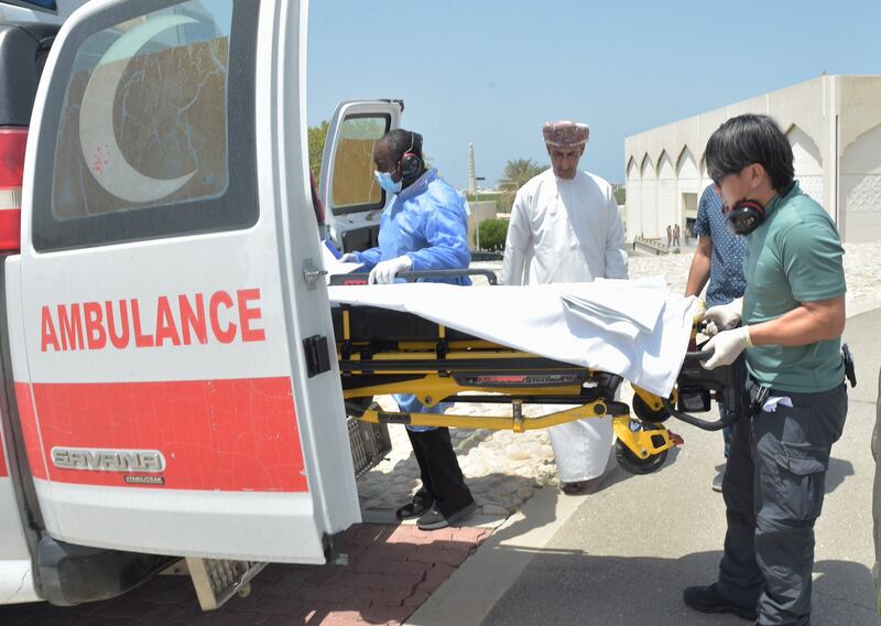 إجلاء مواطنة من الإمارات إلى سلطنة عمان