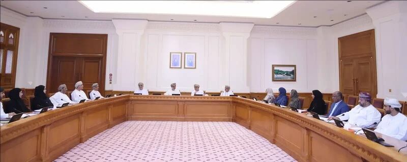 لجنة خاصة لدراسة “آلية تنويع مصادر الدخل في سلطنة عمان “