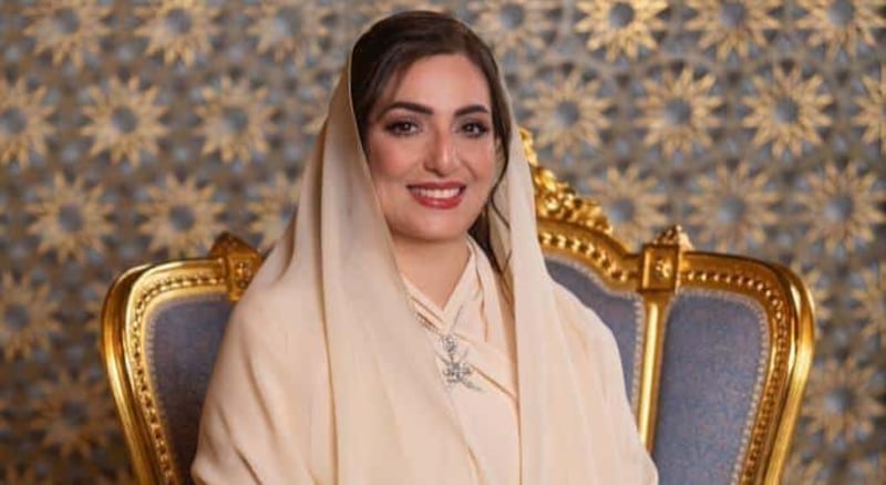 السيدة الجليلة تقيم حفلًا بمناسبة الذكرى الرابعة لتولي جلالة السلطان مقاليد الحكم