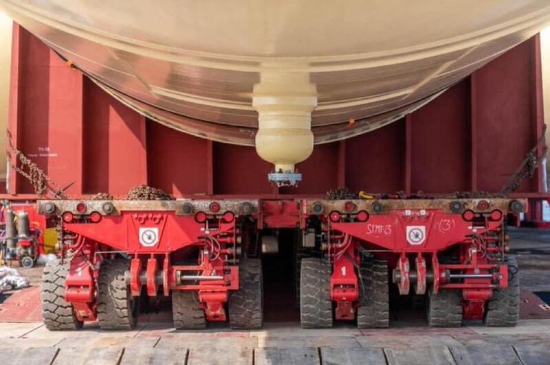 ميناء الدقم يستقبل شحنات تعد الأطول والأثقل