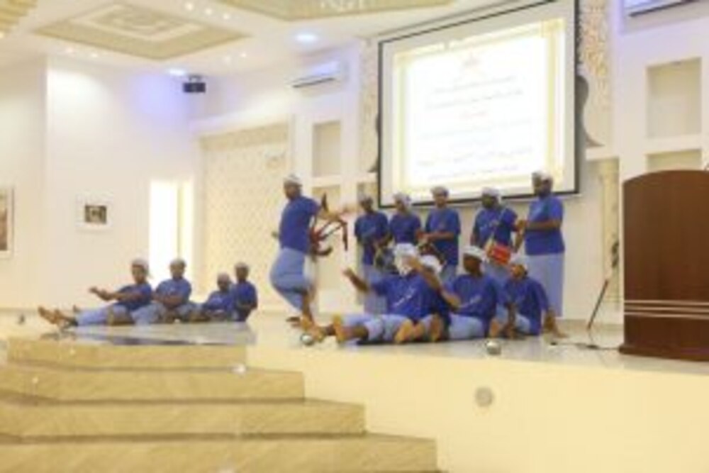 بلدية صحم تحتفل بختام فعاليات (عمان بلا مشوهات)
