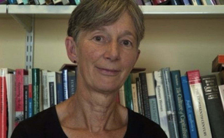 المؤرخة البريطانيية المهمة “كاترين هال” ترفض الجائزة الإسرائيلية بقيمة مليون دولار