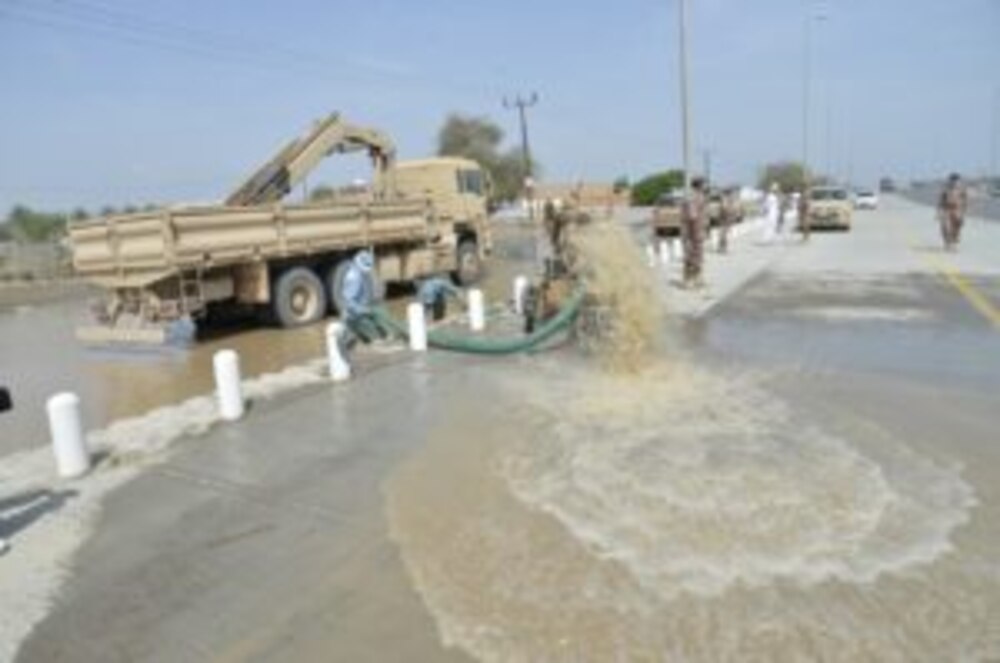 الخدمات الهندسية بوزارة الدفاع تواصل الدعم والإسناد في شمال الباطنة