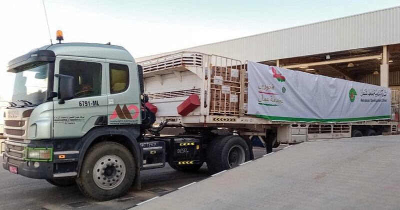 60 شاحنة يوميًا مساعدات المواطنين والمؤسسات والجمعيات الخيرية