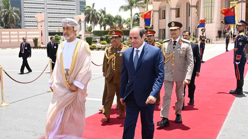 بالصور: جلالة السلطان يختتم زيارته لمصر