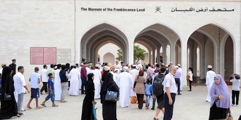 أكثر من 10 آلاف زائر لمواقع أرض اللبان في شهرين