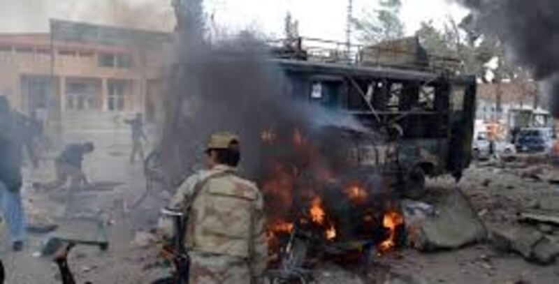 عمان تواسي باكستان في ضحايا التفجير