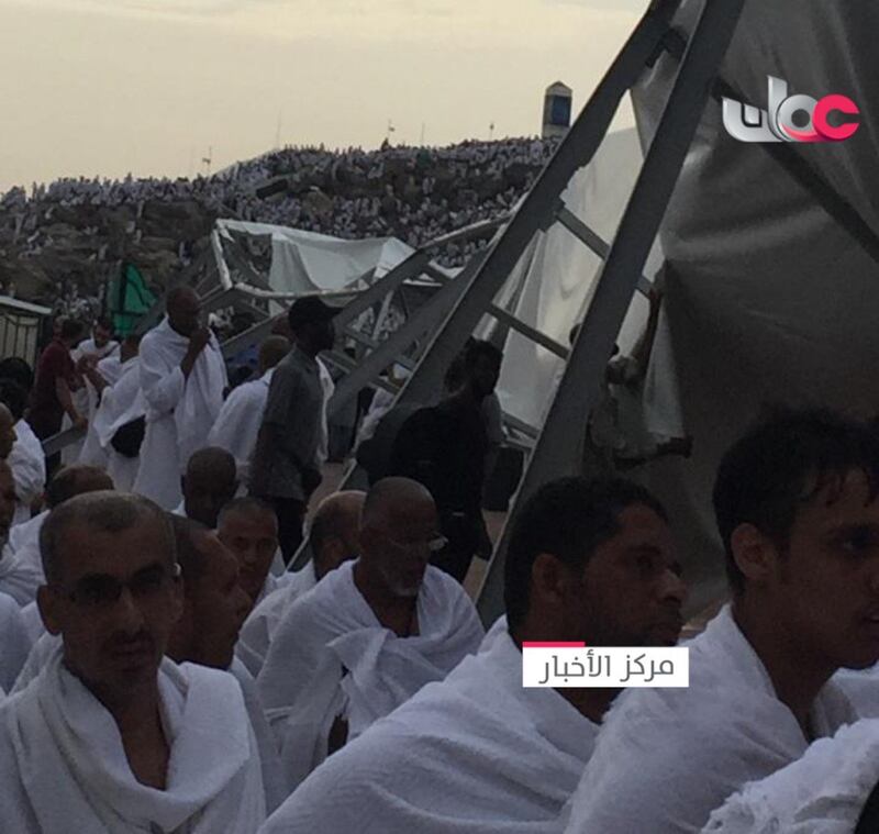 لا إصابات في المخيم العماني بعرفة‬