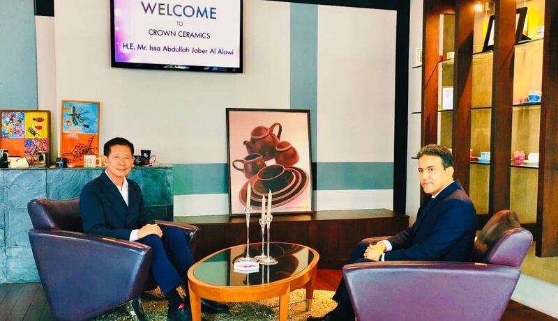 بحث إمكانية الاستثمار في أدوات المائدة مع شركة تايلندية