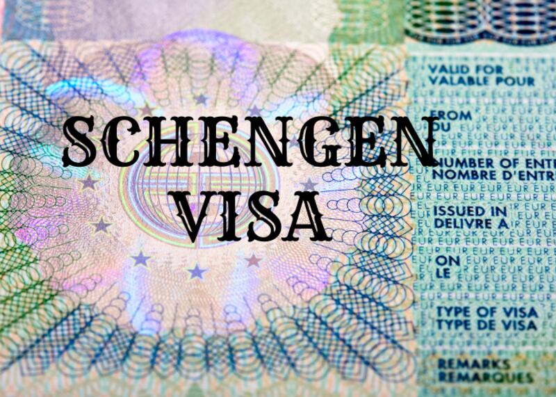 أسبانيا تدعم إعفاء العمانيين من تأشيرة شنغن