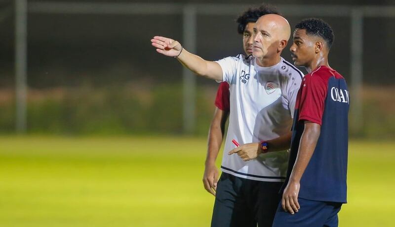 الأحمر الشاب يبدأ “المعترك الآسيوي” بمواجهة الفلبين