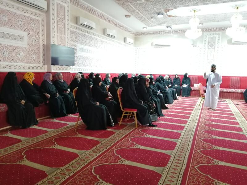 حلقة تُناقِش أسرار السعادة الأسرية