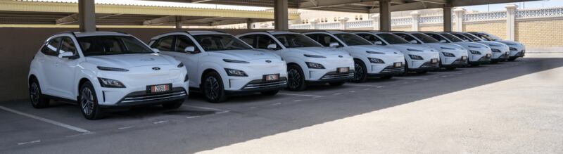 بمباركة سامية: شؤون البلاط يبدأ باستخدام سيارات كهربائية