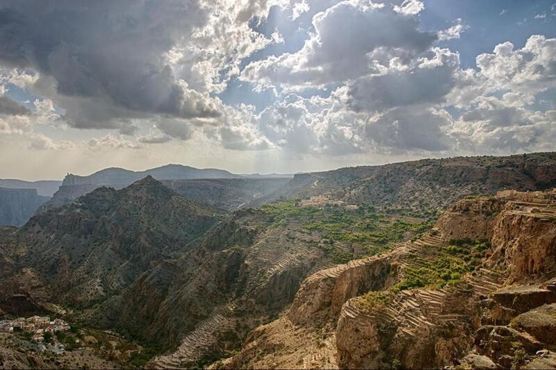 الجبل الأخضر بين أجمل 5 جبال خضراء في العالم؛ هل تنوي زيارته قريبًا؟