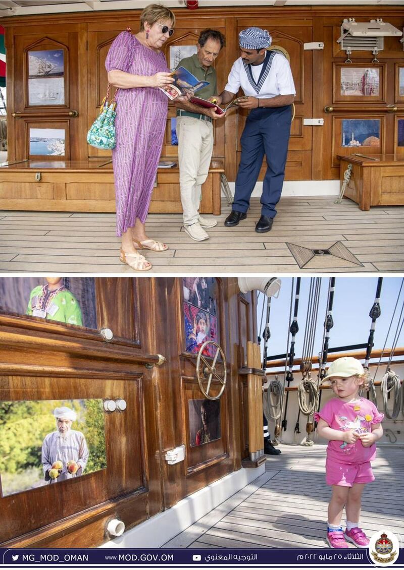 بالصور: زوار إسبان يزورون شباب عمان الثانية