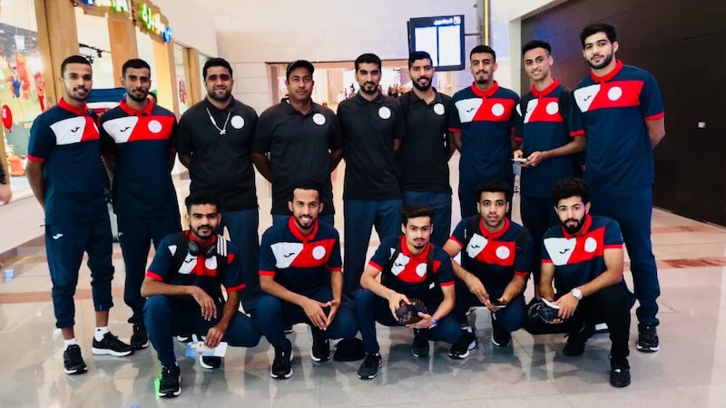 لاعبون عُمانيون يُنافسون على حصد لقب بطولة في الإمارات