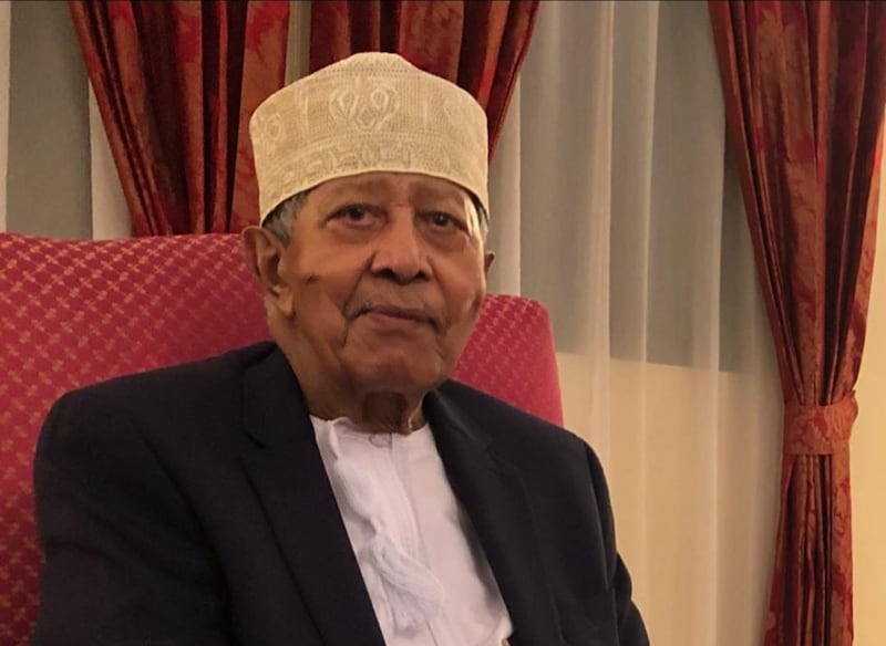 جناب السيد جمشيد يصل السلطنة