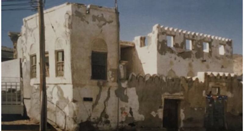 المبنى الأول للمدرسة السعيدية في حارة الشمال والمعروف ببيت المنذري. أرشيف الباحث ناصر بن عبد الله الصقري