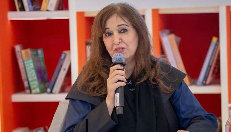 الأديبة ميسون صقر تتحدث لـ “أثير” عن رأيها في المشهد الثقافي العماني وفوزها بجائزة الشيخ زايد