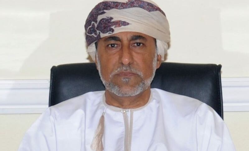 السيد شهاب يدلي بصوته ويؤكد: أفتخر كمواطن أني أشارك في هذا اليوم المجيد