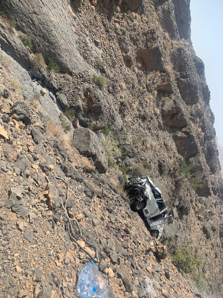 معلومات لـ “أثير”: الحافلة المتدهورة تقل أيتامًا