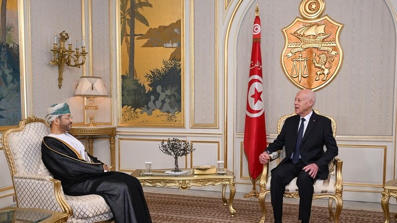 الرئيس التونسي يقدر الدور البنّاء لسلطنة عمان