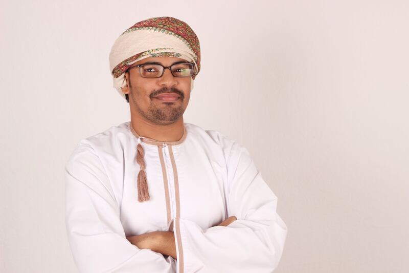 بالصور: شركة عُمانية تبتكر جهاز تنفس اصطناعيًا بميزة مُتفرِّدة