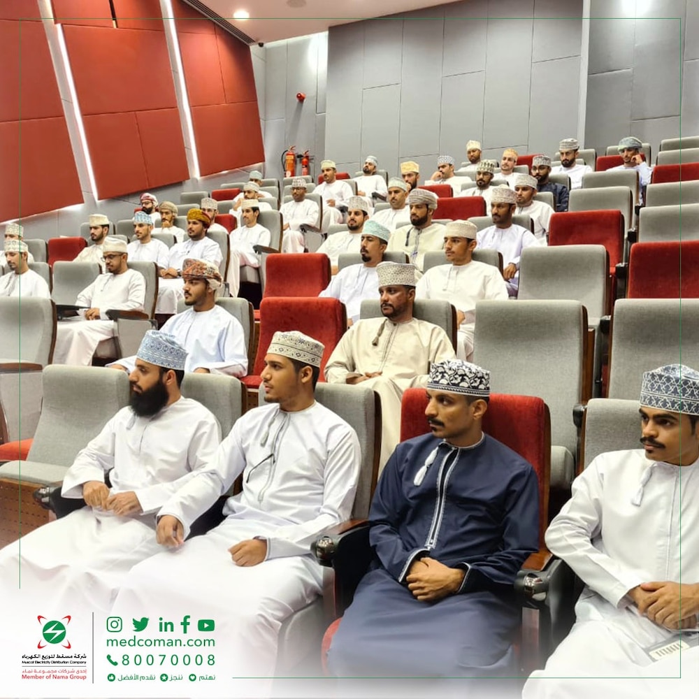 مسقط لتوزيع الكهرباء تواصل توظيف العمانيين مكان الوافدين