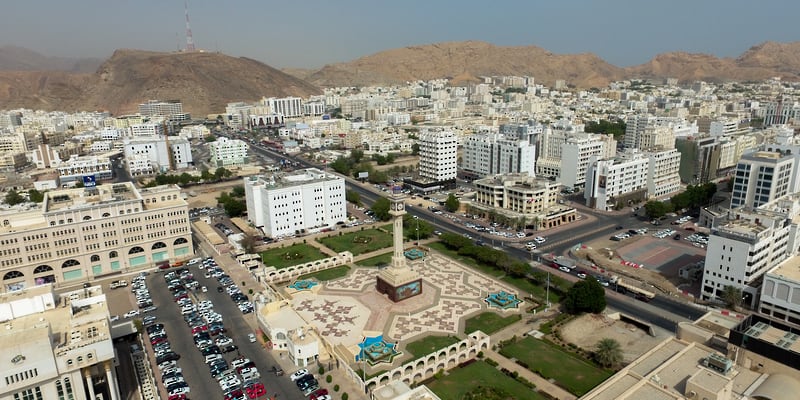 انخفاض النقد لدى الجمهور بـ 7.5% حتى نهاية أبريل 2025