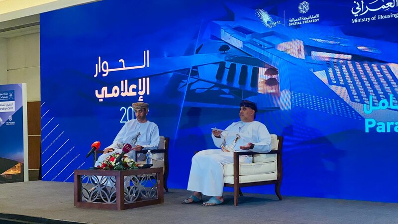 في الإسكان: إنهاء خدمات موظفين وإحالة 3 قضايا إلى الادعاء العام