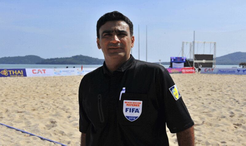 حكم عُماني في مونديال كرة القدم الشاطئية