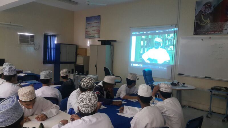 احتفال مدرسة الخوير للتعليم الأساسي باليوم العالمي للغة العربية