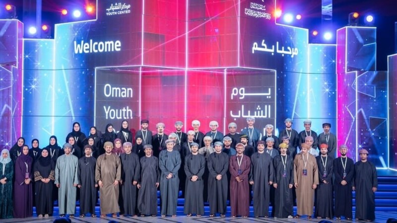بالصور: سمو السيد ذي يزن يرعى فعالية يوم الشباب العُماني