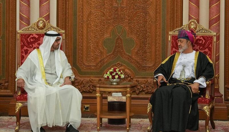 رسالة خطية من جلالة السلطان إلى رئيس الإمارات