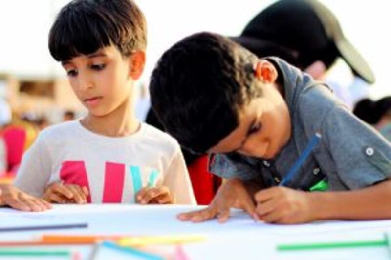 بالصور: ملتقى ترفيهي في الرستاق