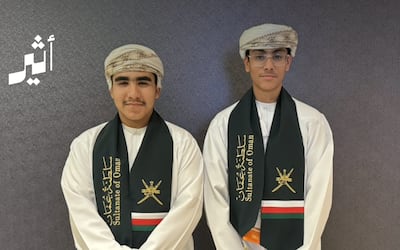 طلبة عُمانيون يحصدون جوائز في المعرض الدولي للعلوم والهندسة بأمريكا