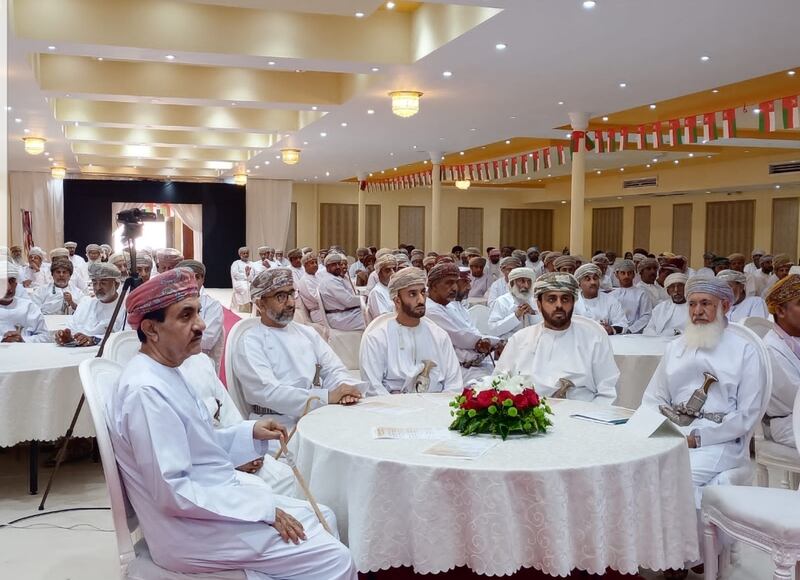 عبدالرزاق الربيعي يكتب: “جعلان بني بوحسن” ماضٍ عريق وحاضر تبنيه سواعد “أولاد الشمس”