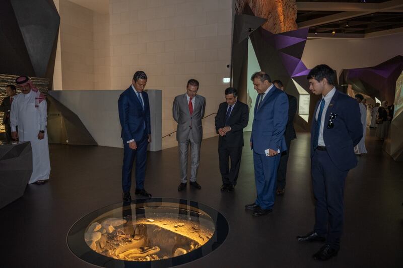 سفراء يعبرون عن انطباعهم بزيارة متحف عمان عبر الزمان