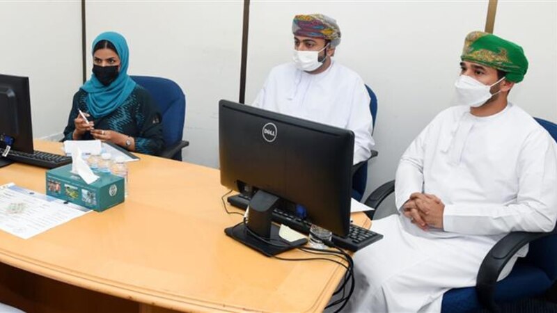 العمل تجري مقابلات شخصية لوظائف حكومية