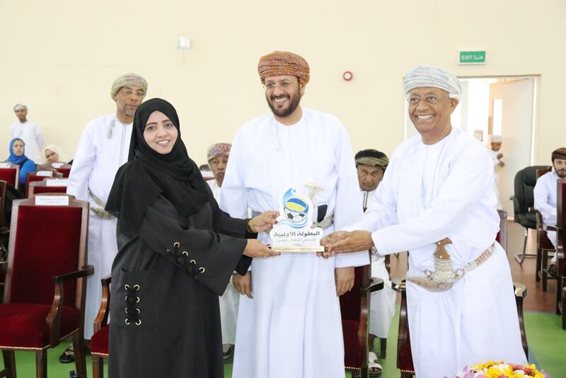 توصيات مهمة في ختام البطولة الأولمبية الثانية لمدرستي السلطان قابوس بصلالة