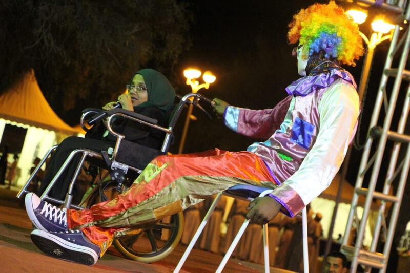 رغم إعاقتها الحركية: الخصيبية تُبدِع في مجال الإعلام