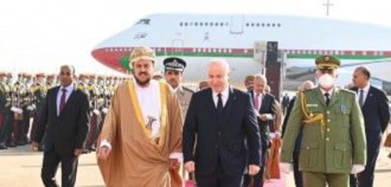 بوفد يترأسه سمو السيد أسعد: سلطنة عمان تشارك في قمة الجزائر