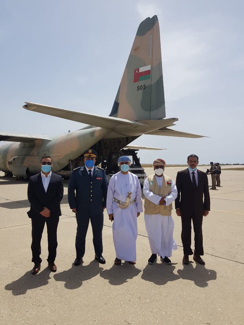 بتوجيهات سامية: جسر جوي لنقل مواد غذائية إلى لبنان