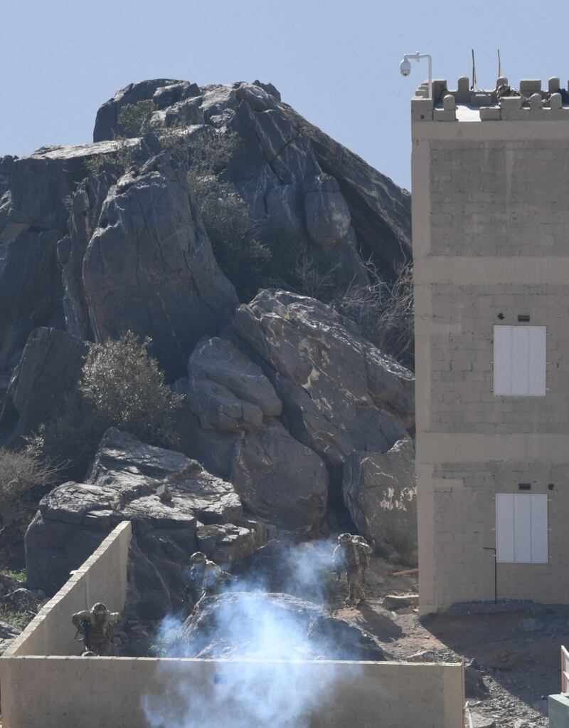 تمرين عسكري عُماني بريطاني