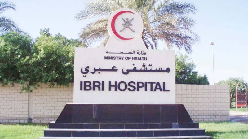 وفاة مواطنة تُعدّ من أقدم المرضى المنومين بمستشفى عبري