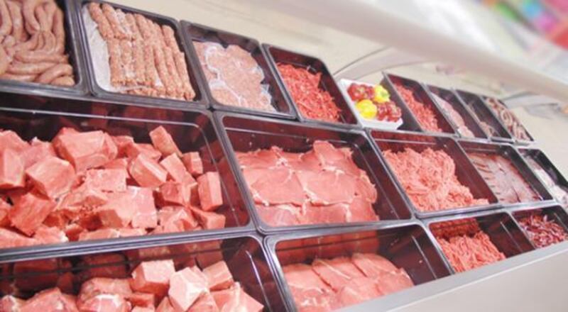 دولة خليجية تمنع لحوما ودواجن من البرازيل