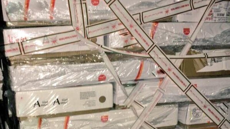 شاحنة مكشوفة كشفتها: ضبط دواجن مجمدة فاسدة